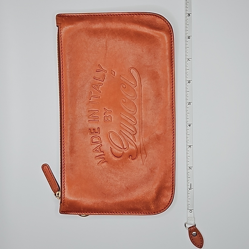 Gucci bronze leather clutch or cosmetic pouch - Picture 1 of 4